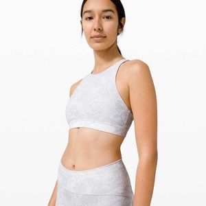 Lululemon High Neck Energy Bra
